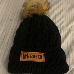 Black Cable Knit Beanie with Faux Fur Pom-Pom never used !! Winter is coming !!